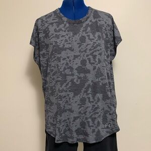 Underarmour tee